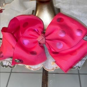 Jojo siwa  bows
